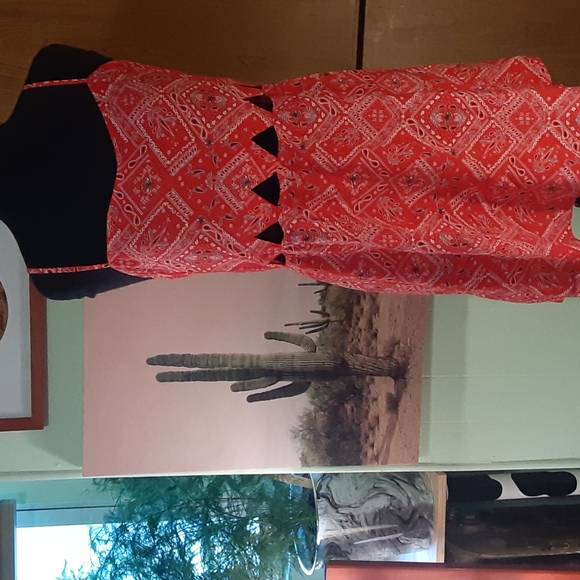 H&M Dresses & Skirts - H&M | Bandana Print Cut Out Dress